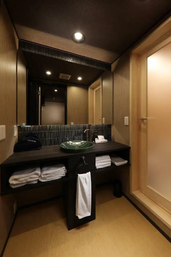 Kanade Kyoto-Hachijoguchi 0*, Kyoto
