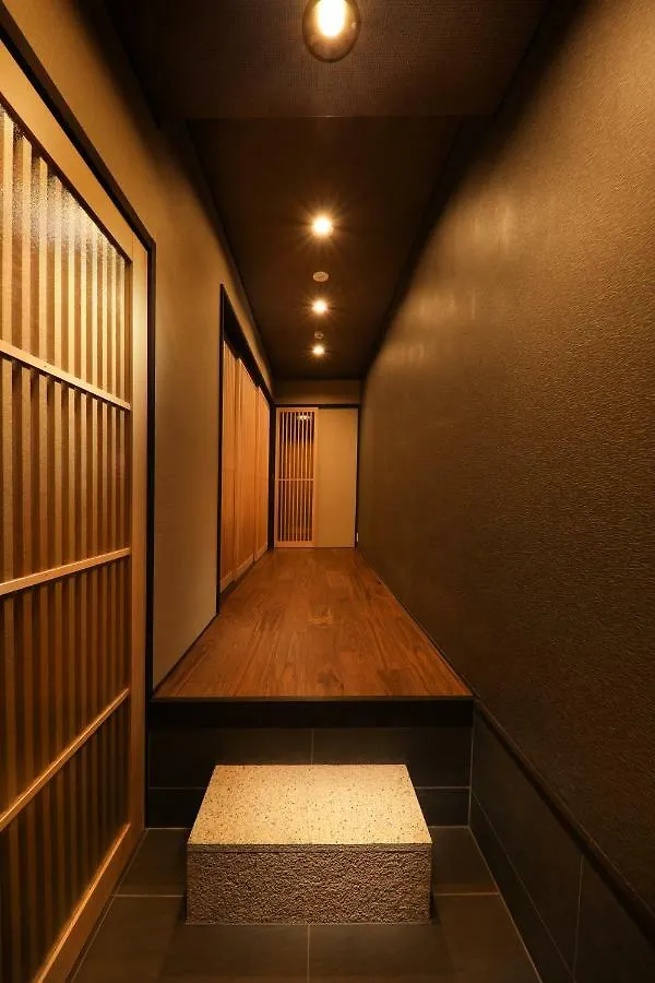 Apartment Kanade Kyoto-Hachijoguchi Japan
